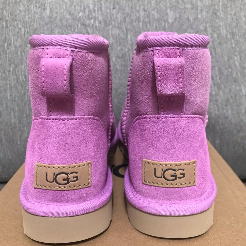 Ugg Classic Suede Mini II Boot Wildflower - Picture 3 of 6